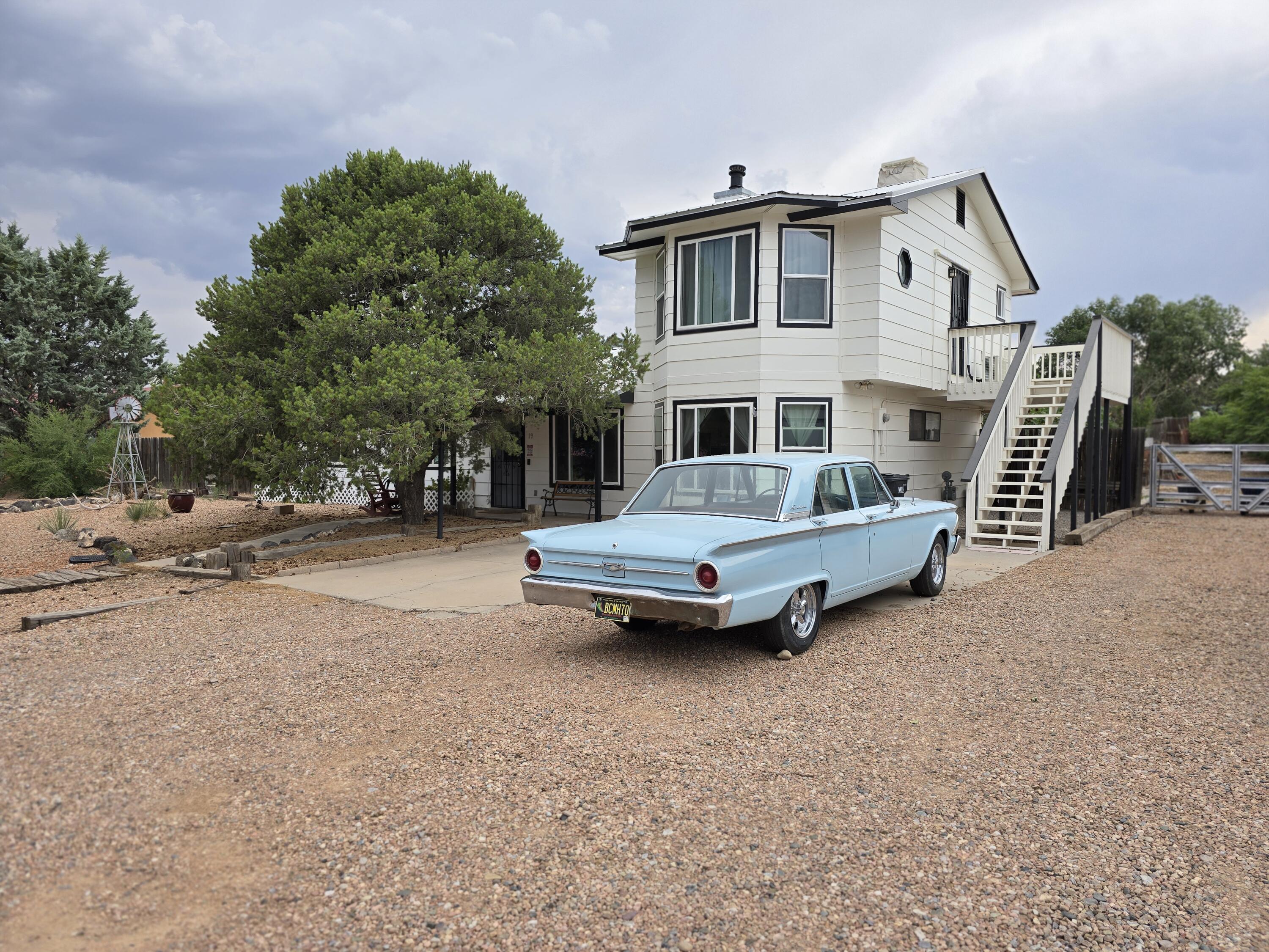 19 LISBON Avenue, Rio Rancho NM 87124