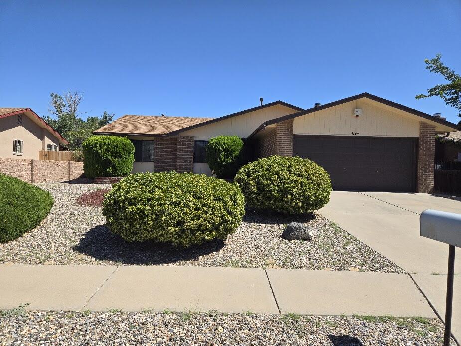 6809 GEORGETOWN Avenue, Albuquerque NM 87120