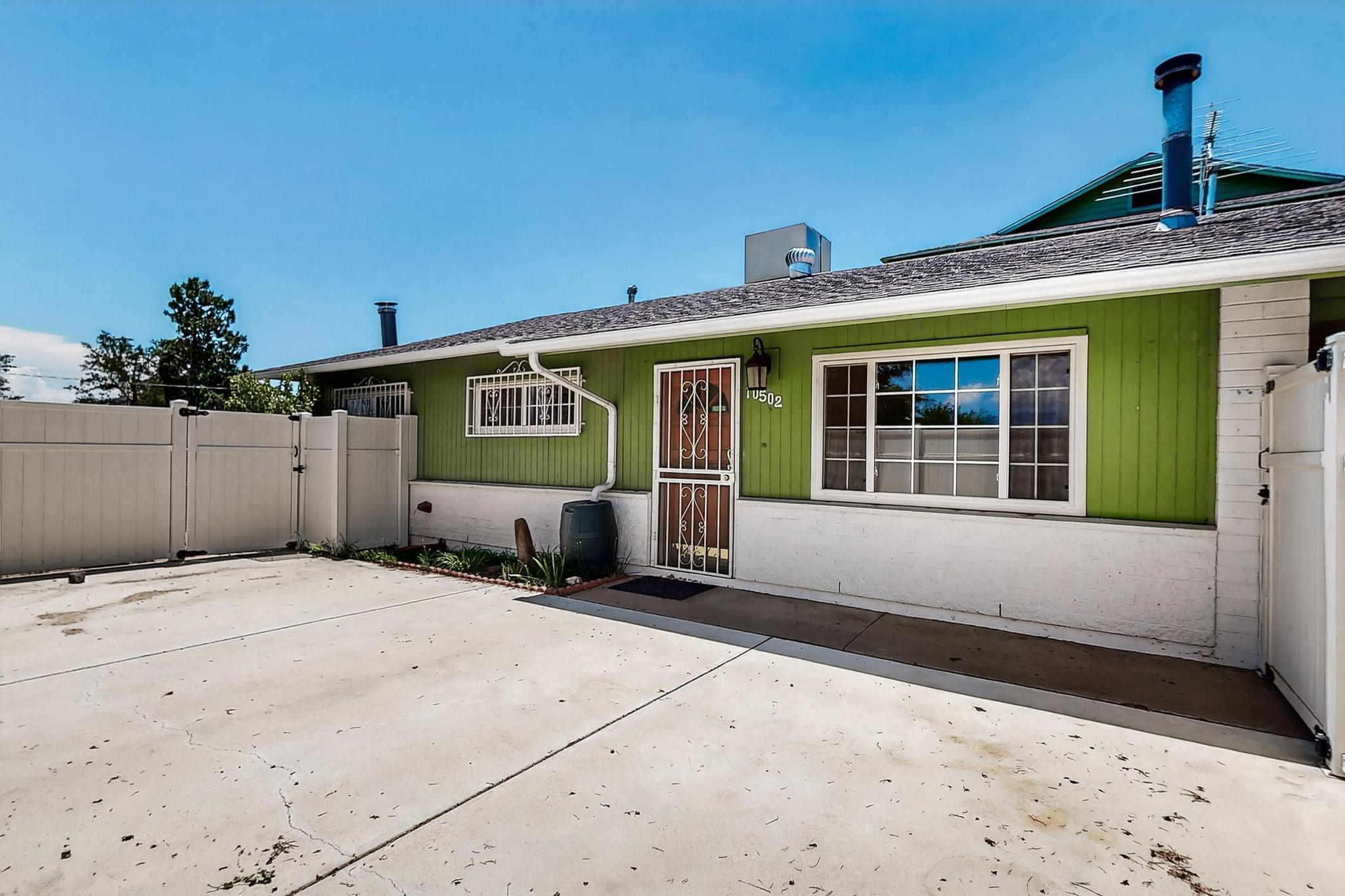 10502 JENARO Street, Albuquerque NM 87121